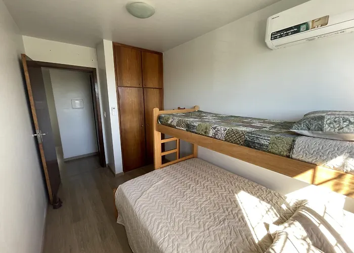 Duplex completo em Curitiba, bairro Cabral - pet friendly